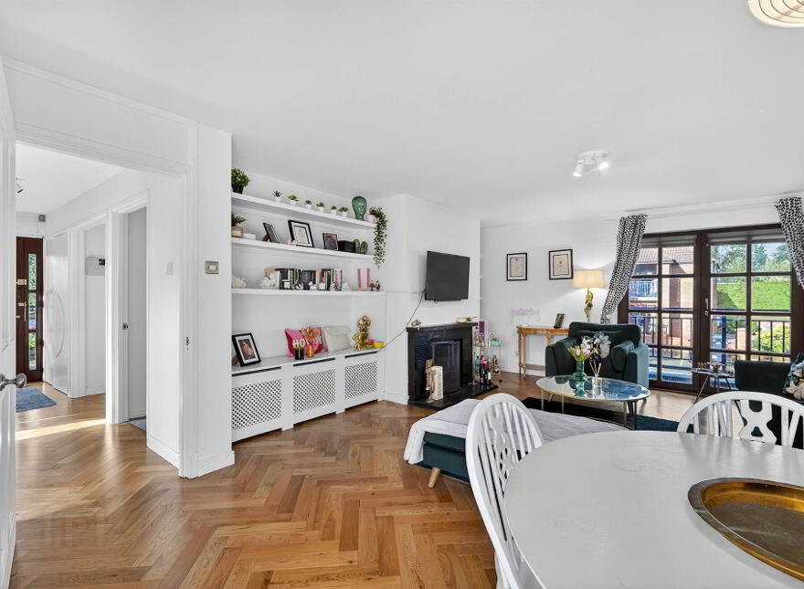 Apt 20, Cleaver Court, Belfast, BT9 5LX