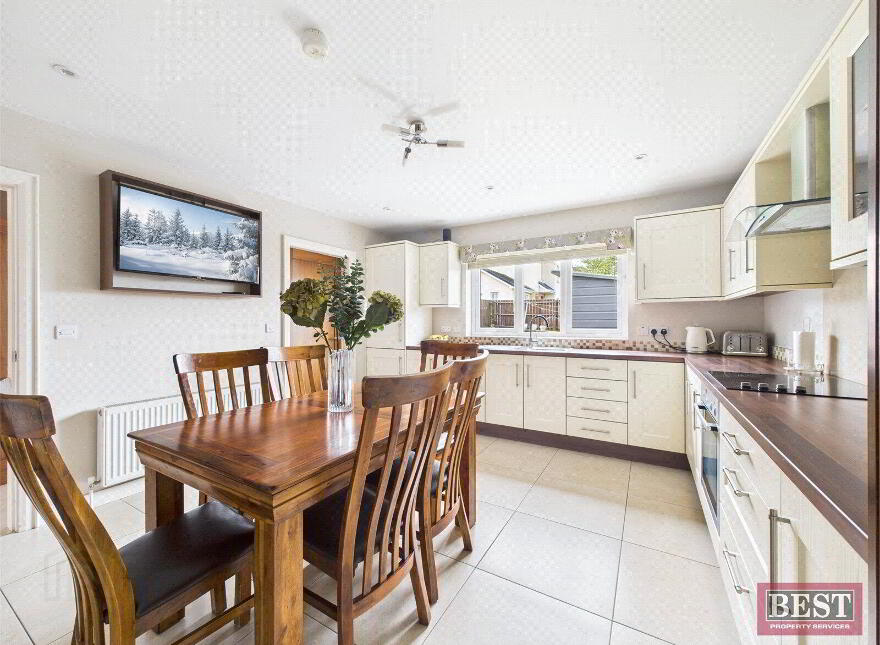 16 Carrickshane, Bessbrook, Newry, BT35 7NU