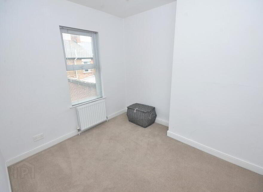 4 Ravenhill Avenue, Belfast, BT6 8LG