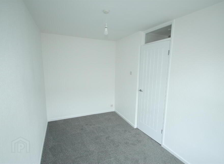 35 Lisburn Street, Ballynahinch, BT24 8BD