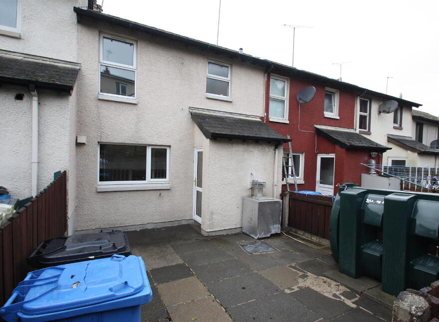 35 Lisburn Street, Ballynahinch, BT24 8BD