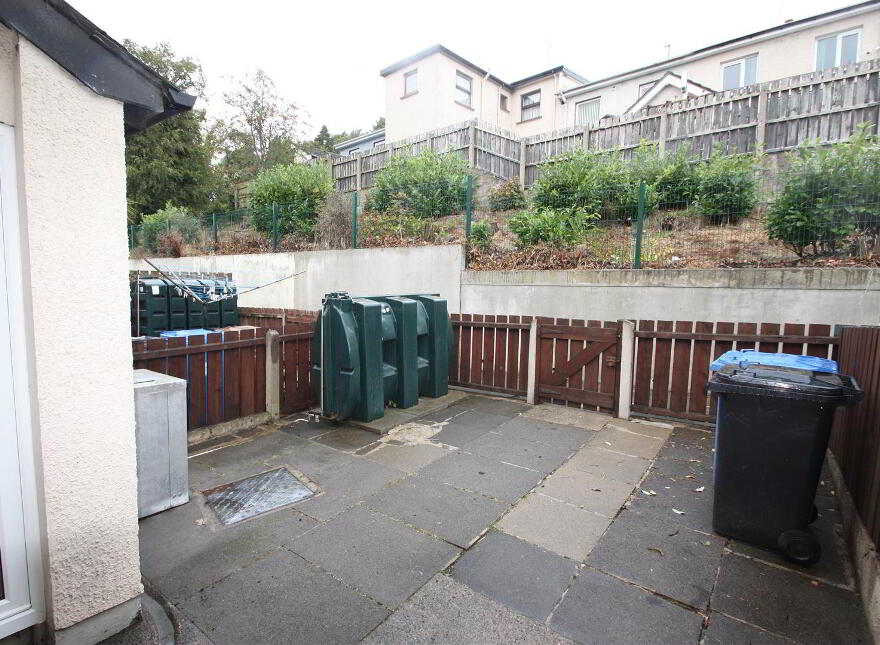 35 Lisburn Street, Ballynahinch, BT24 8BD