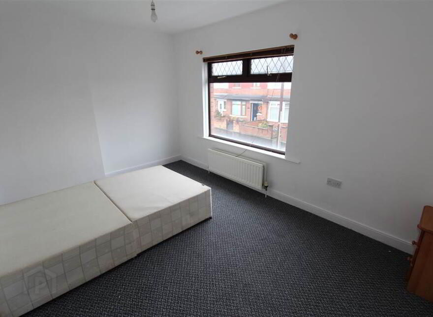 89 Loopland Park, Castlereagh Road, Belfast, BT6 9DZ