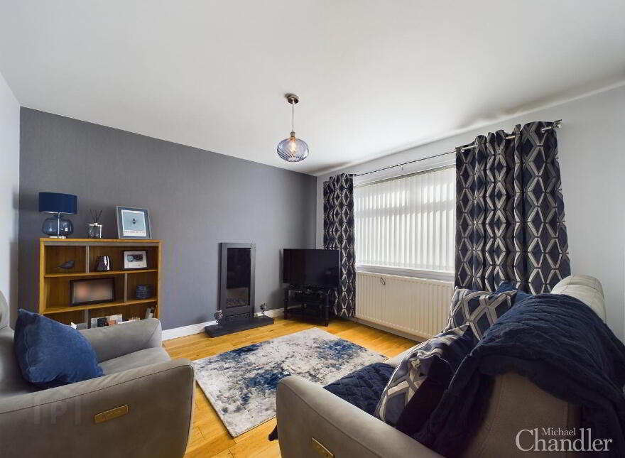 63 Martinville Park, Belfast, BT8 7JH
