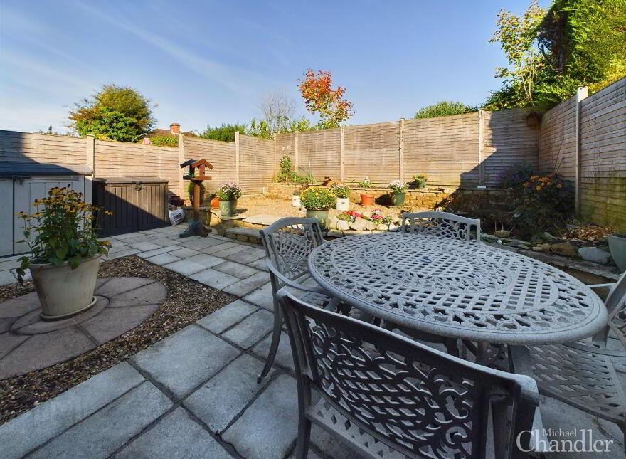 63 Martinville Park, Belfast, BT8 7JH
