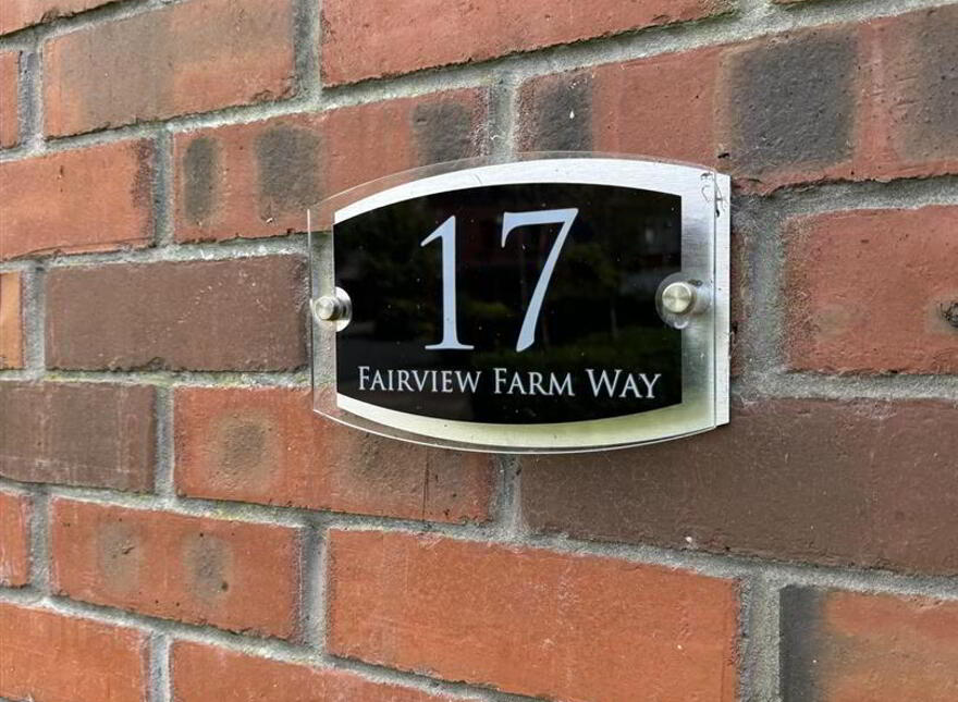 17 Fairview Farm Way, Ballyclare, BT39 9XG