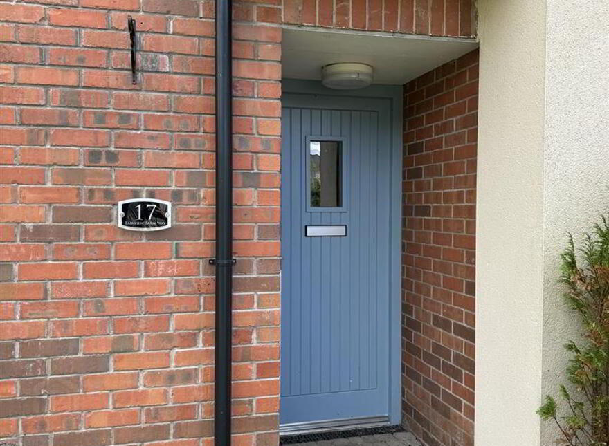 17 Fairview Farm Way, Ballyclare, BT39 9XG