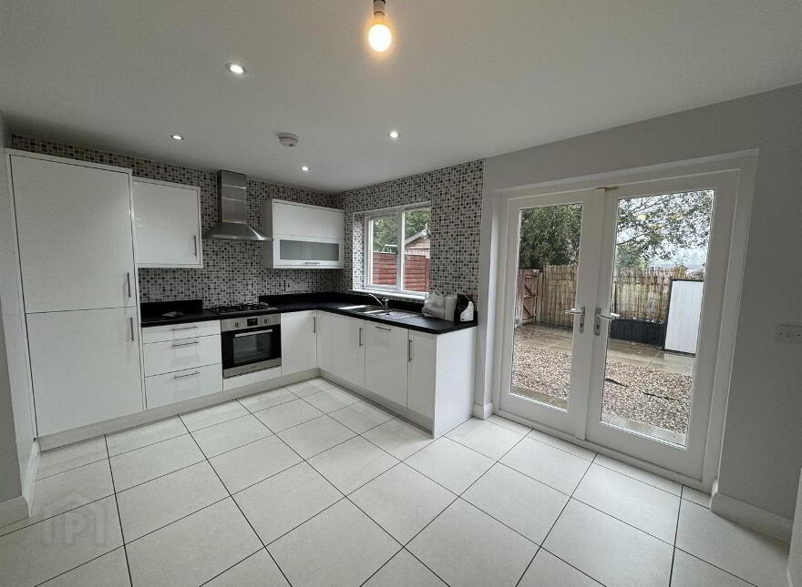 17 Fairview Farm Way, Ballyclare, BT39 9XG