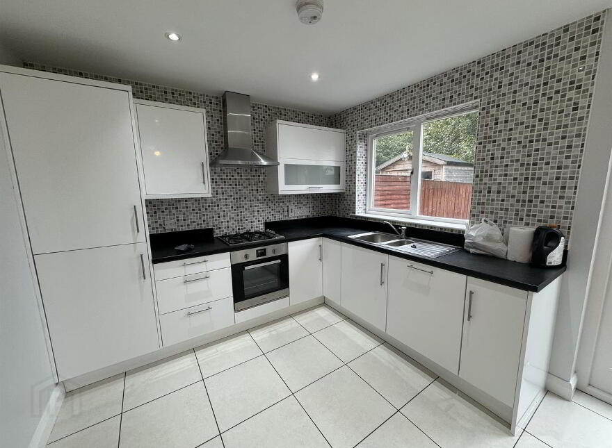 17 Fairview Farm Way, Ballyclare, BT39 9XG
