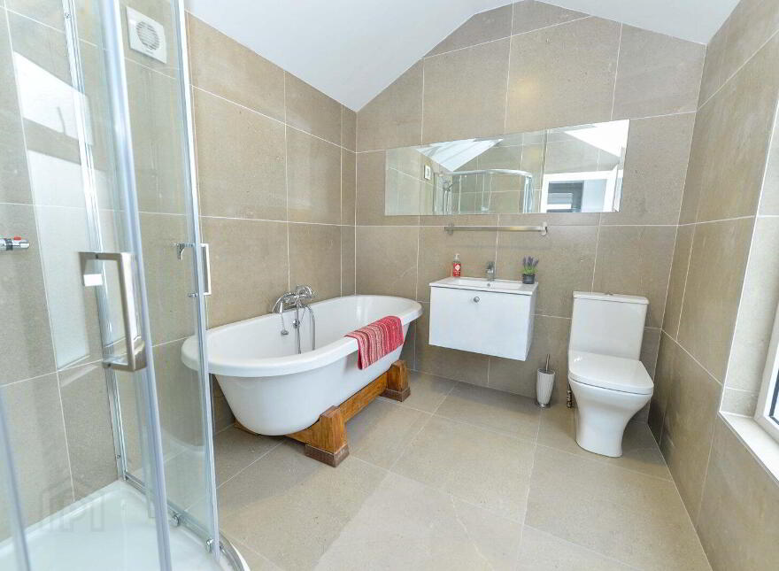 2 Willowholme Street, Belfast, BT6 8NW