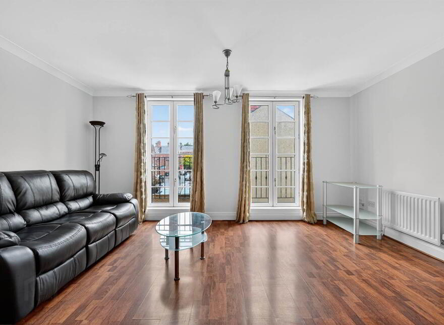 Apt 9, 23 Rugby Parade, Belfast, BT7 1PY