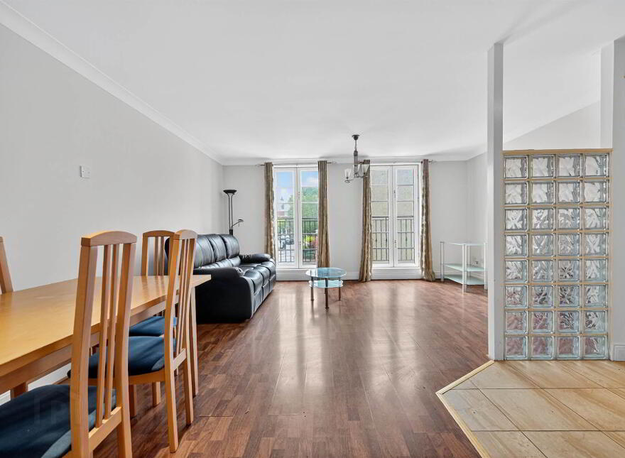 Apt 9, 23 Rugby Parade, Belfast, BT7 1PY