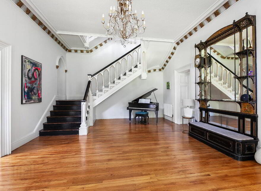 Tudor Hall, 5 Tudor Park, Holywood, BT18 0NX