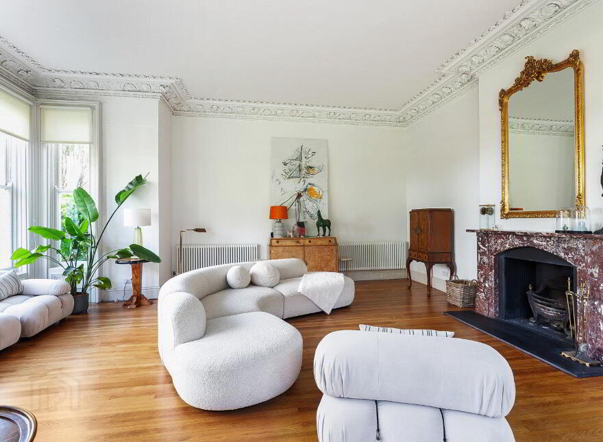 Tudor Hall, 5 Tudor Park, Holywood, BT18 0NX