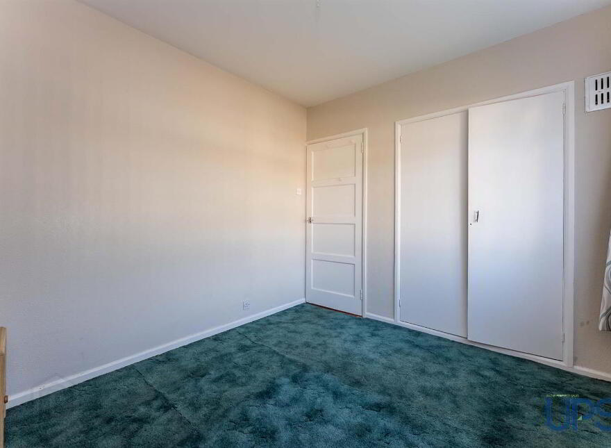 22 Riverdale Park West, Belfast, BT11 9DE