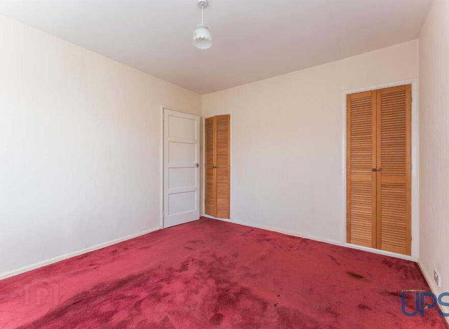 22 Riverdale Park West, Belfast, BT11 9DE