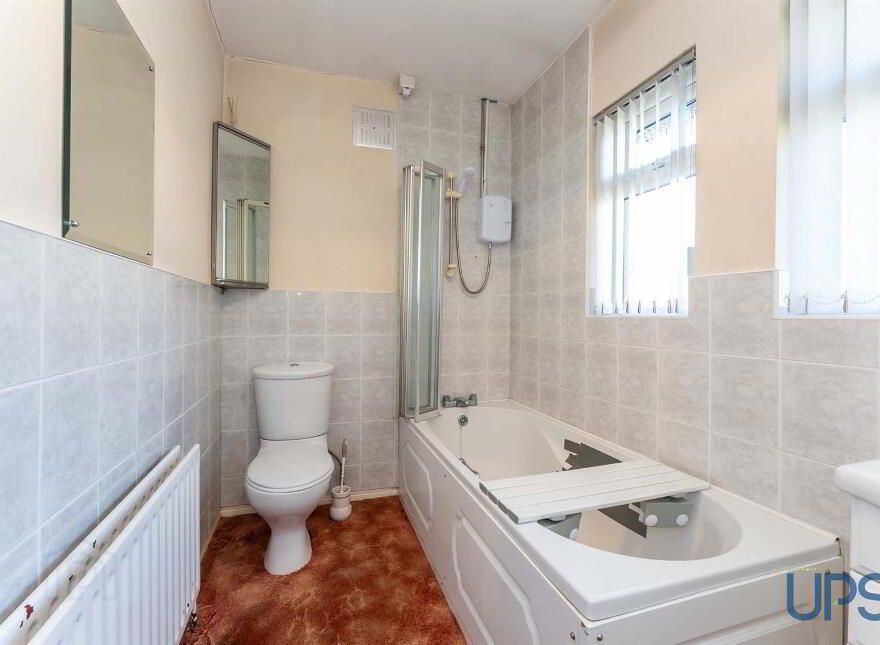 22 Riverdale Park West, Belfast, BT11 9DE