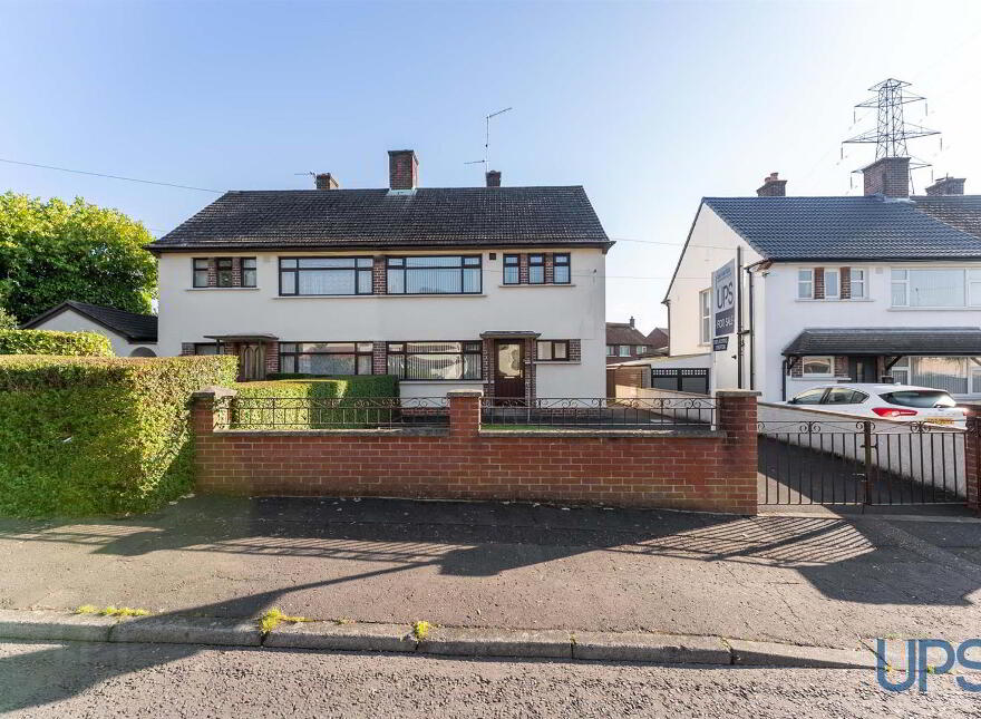 22 Riverdale Park West, Belfast, BT11 9DE