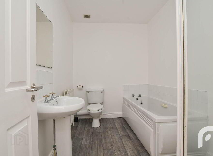 10 St James Court, Shore Road, Whiteabbey, Newtownabbey, BT37 0PP