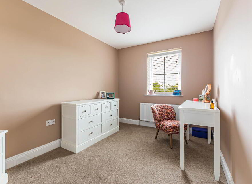 55 Sir Richard Wallace Gardens, Lisburn, BT28 3FL