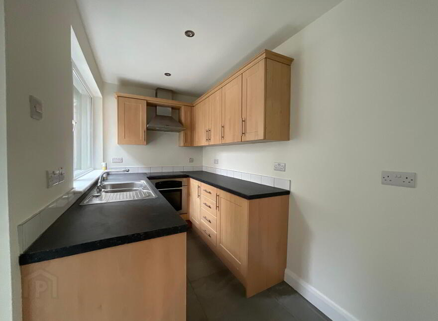 25 Rutherglen Street, Belfast, BT13 3LR