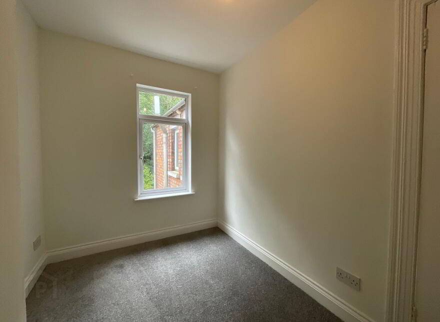 25 Rutherglen Street, Belfast, BT13 3LR
