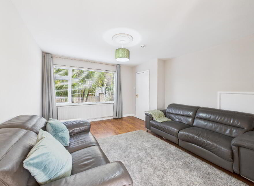 37 Sunnyside Park, Belfast, BT7 3DT