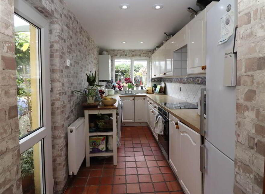 3 Cromwells Highway, Saintfield Road, Lisburn, BT27 5DH
