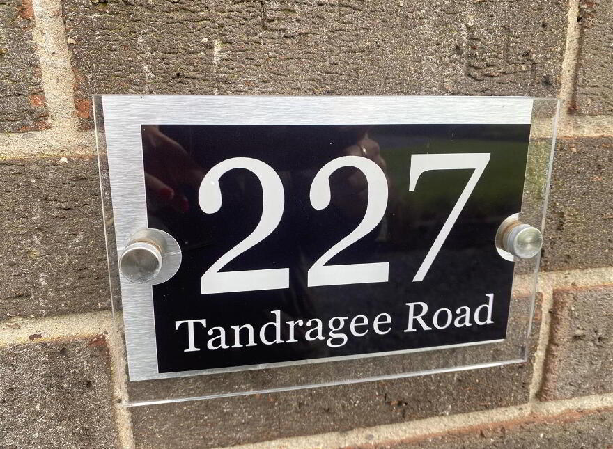 227 Tandragee Road, Portadown, BT62 3RA