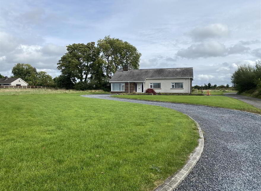 227 Tandragee Road, Portadown, BT62 3RA