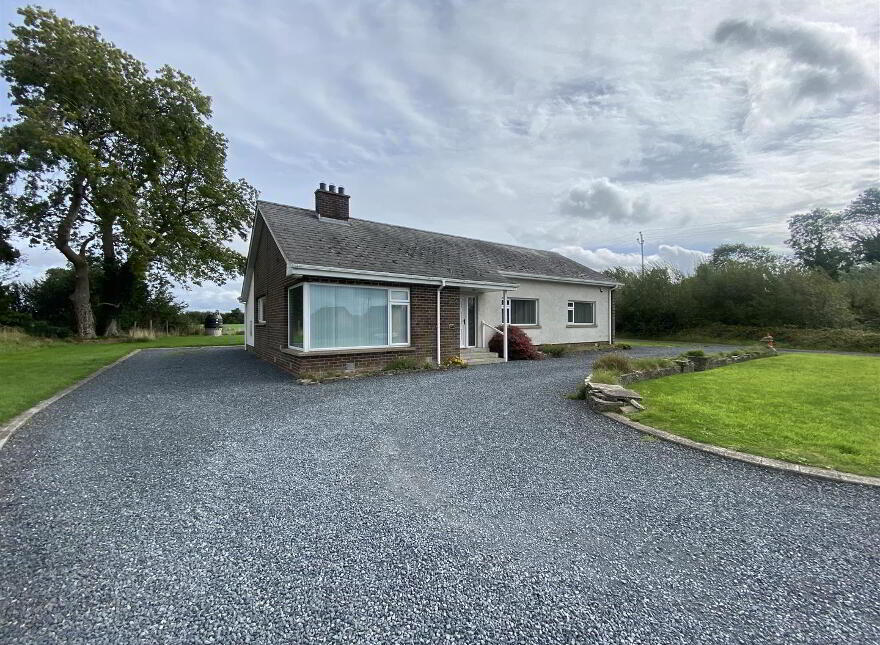 227 Tandragee Road, Portadown, BT62 3RA