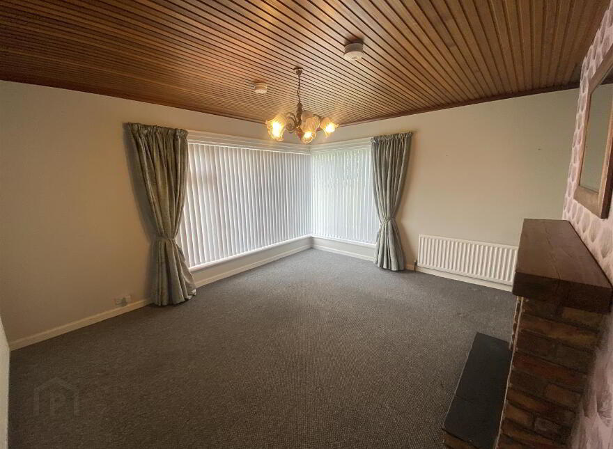 227 Tandragee Road, Portadown, BT62 3RA