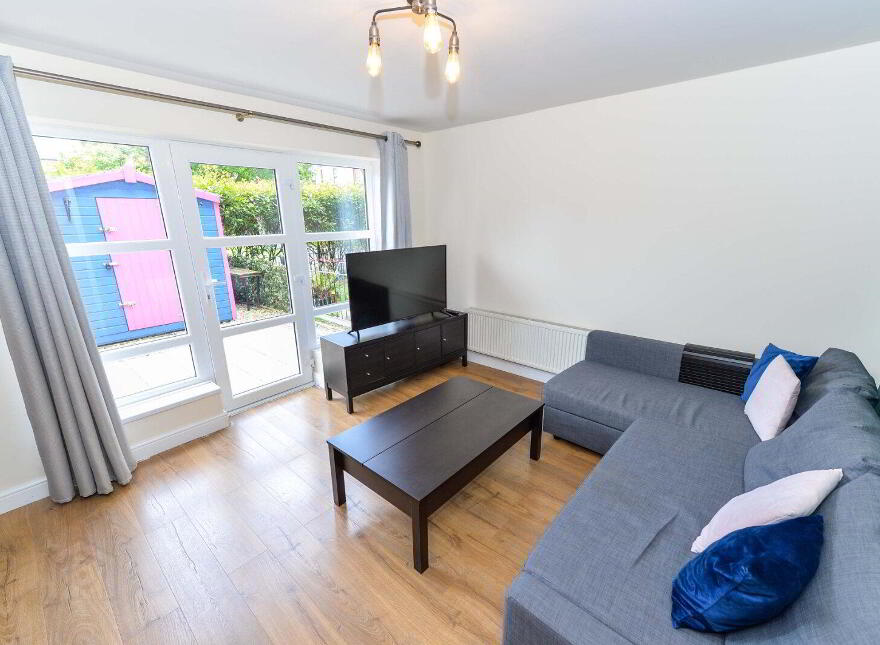 Apartment 1 4 Lewis Mews, Belfast, BT4 1FY