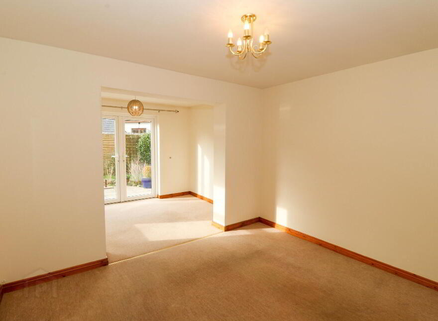 5 Tullybrannigan Way, Newcastle, BT33 0TJ
