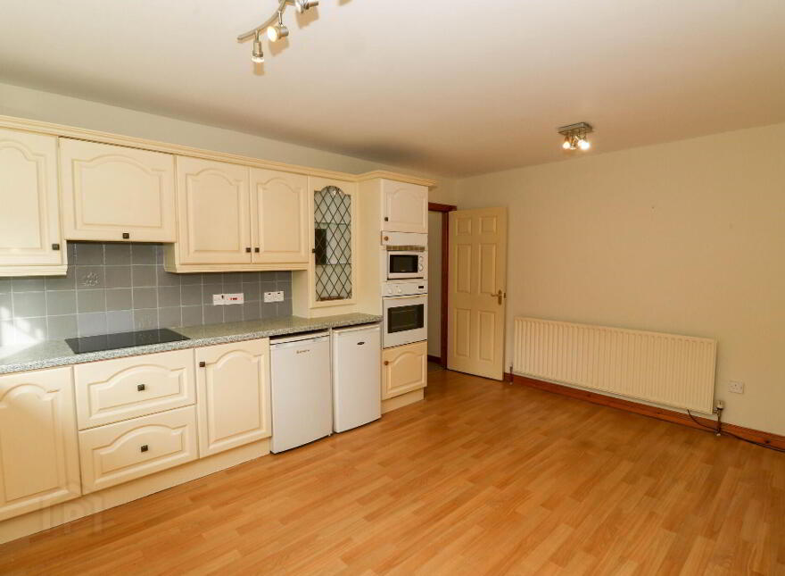5 Tullybrannigan Way, Newcastle, BT33 0TJ