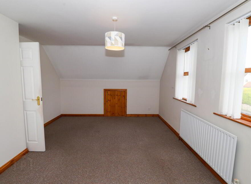 5 Tullybrannigan Way, Newcastle, BT33 0TJ