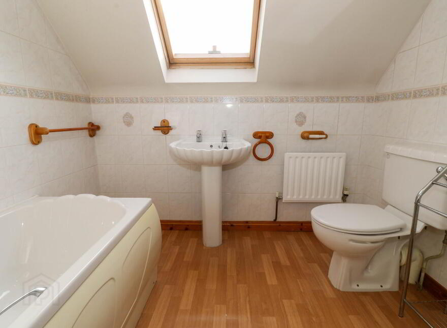 5 Tullybrannigan Way, Newcastle, BT33 0TJ