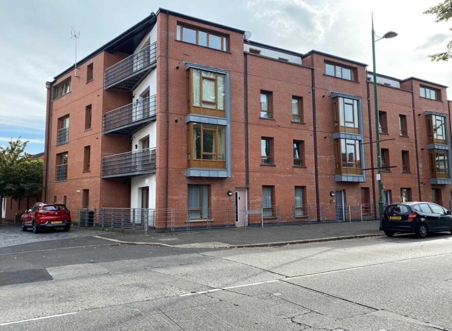 Apt 1, Templemore Avenue, Belfast, BT5 4FX