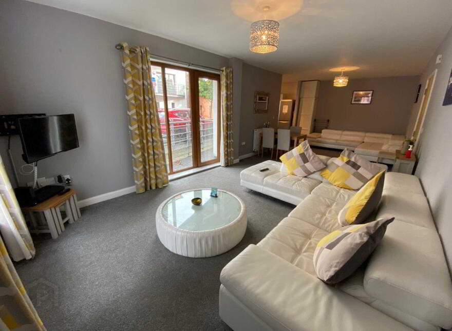 Apt 1, Templemore Avenue, Belfast, BT5 4FX