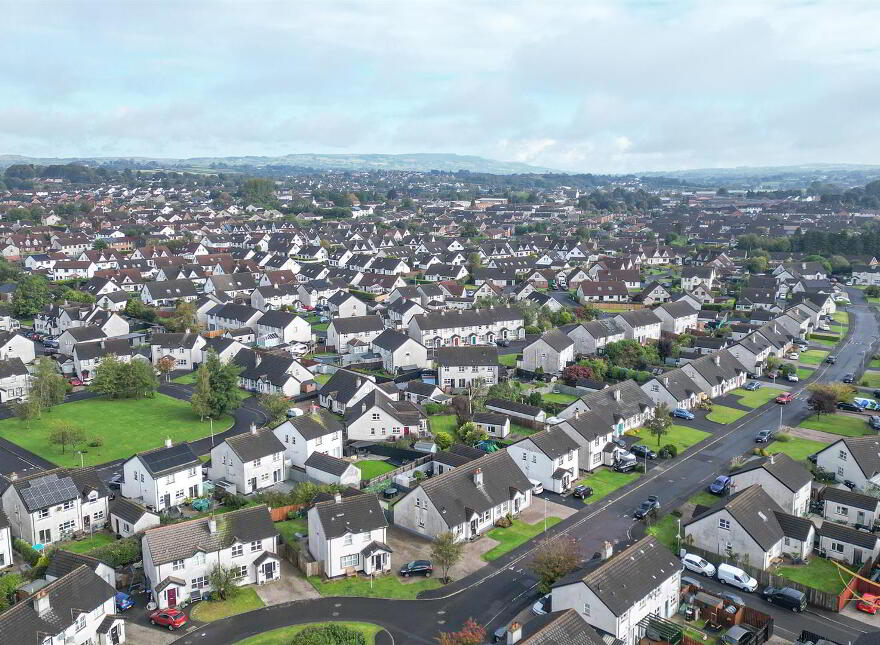 35 Huntingdale Court, Ballyclare, BT39 9FD