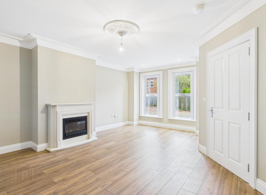 3 Kincora Mews, Belfast, BT4 3DN