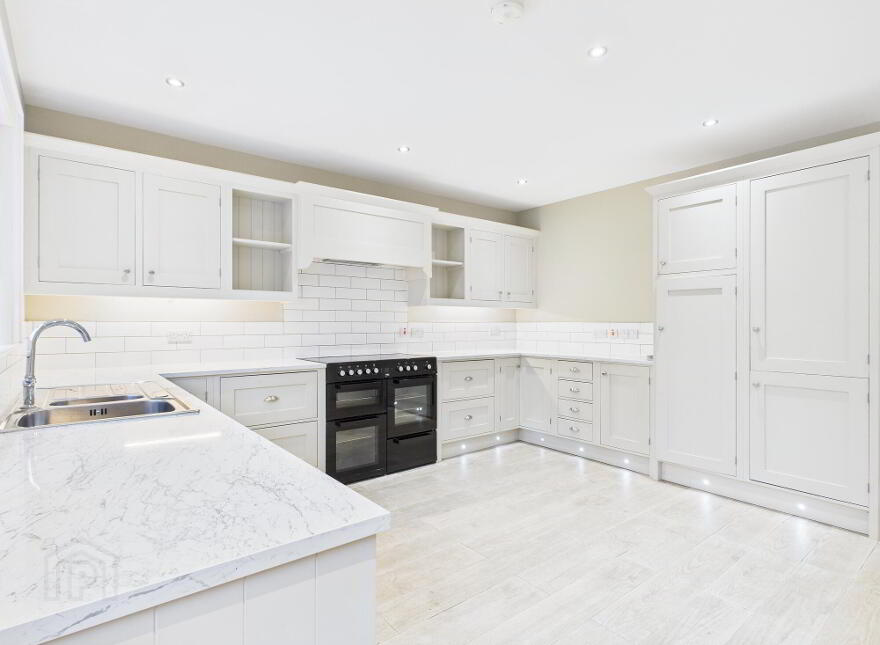 3 Kincora Mews, Belfast, BT4 3DN