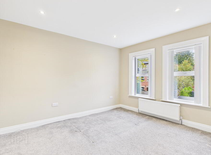3 Kincora Mews, Belfast, BT4 3DN
