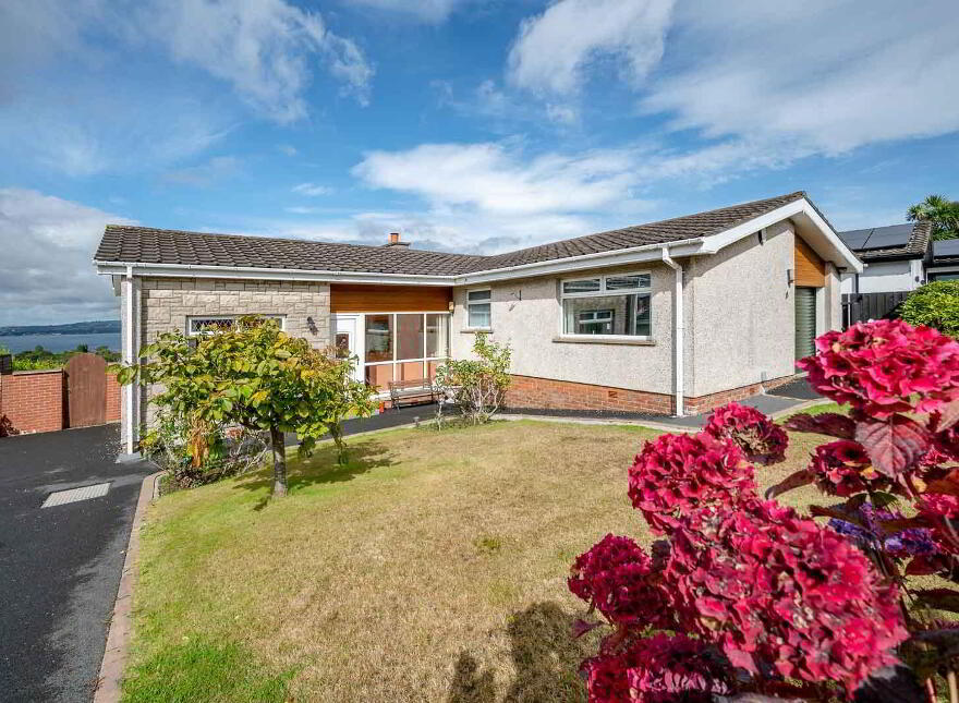 11 Strathleven Park, Holywood, BT18 0NJ photo