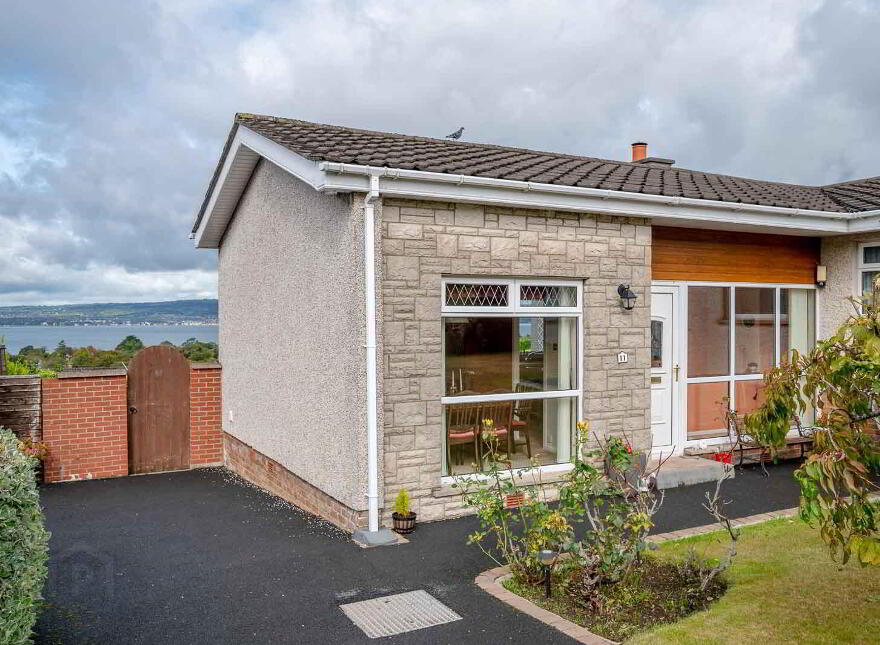 11 Strathleven Park, Holywood, BT18 0NJ