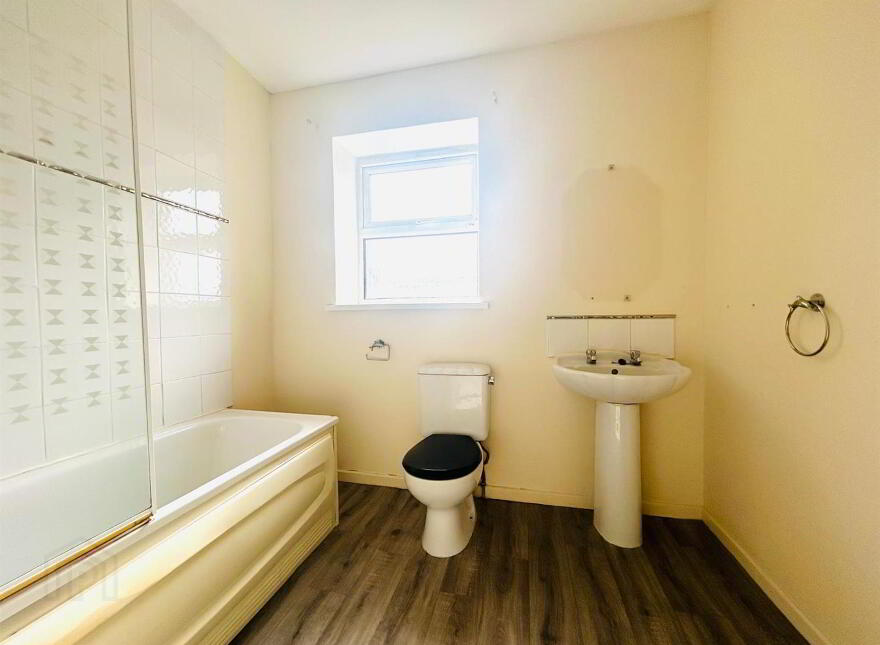 25 Abercorn Road, Derry, BT48 6SA