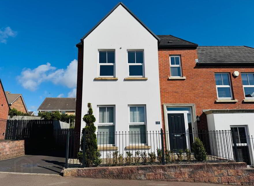 19 Birch Hill, Waterside, L'Derry, BT47 2FN