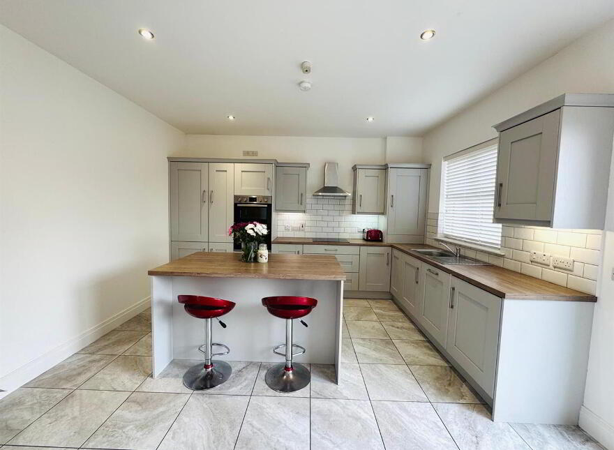 19 Birch Hill, Waterside, L'Derry, BT47 2FN