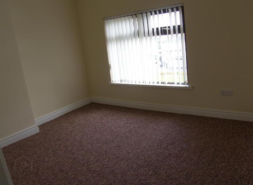 27 Demesne Avenue, Creggan, Derry, BT48 9QD