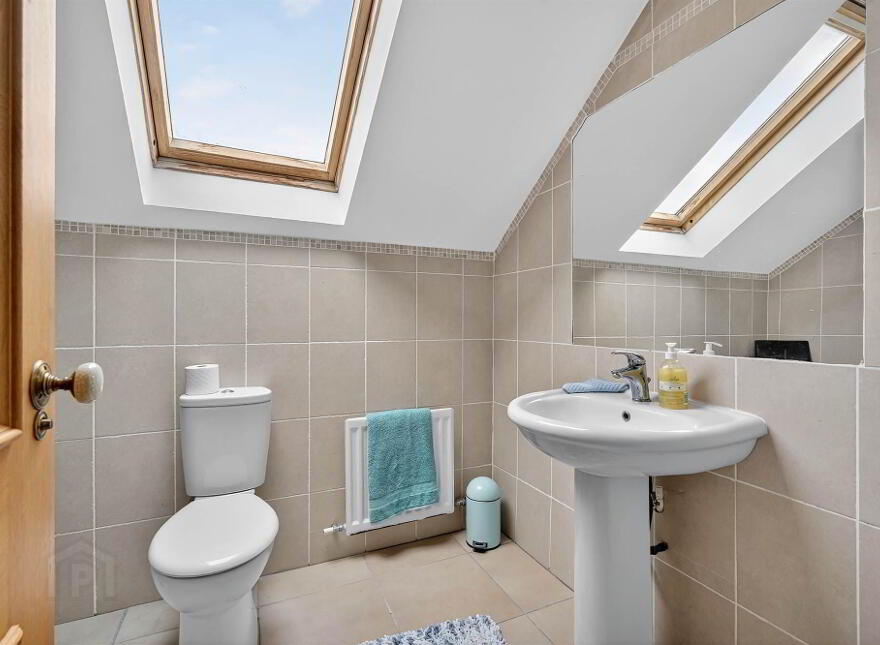 44 Tullywest Road, Nutts Corner, Crumlin, BT29 4SP